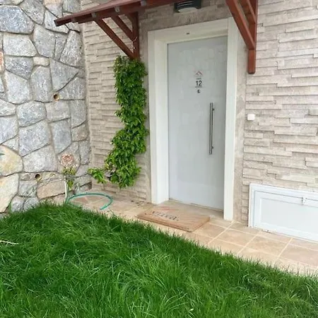 4+1 With Private Pool And Garage Milas