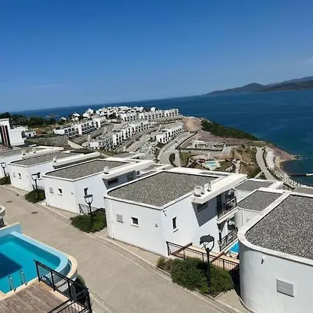 Villa 4+1 With Private Pool And Garage